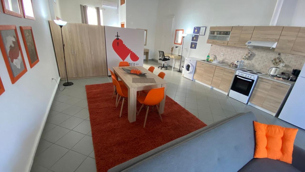 Patras Romeο House Daire Dış mekan fotoğraf
